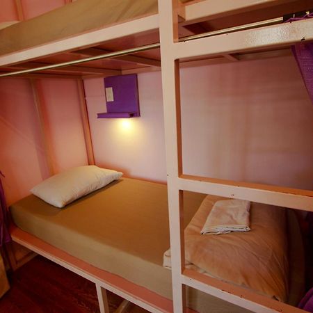 Youki Haus Hostel Montevideo Exteriör bild