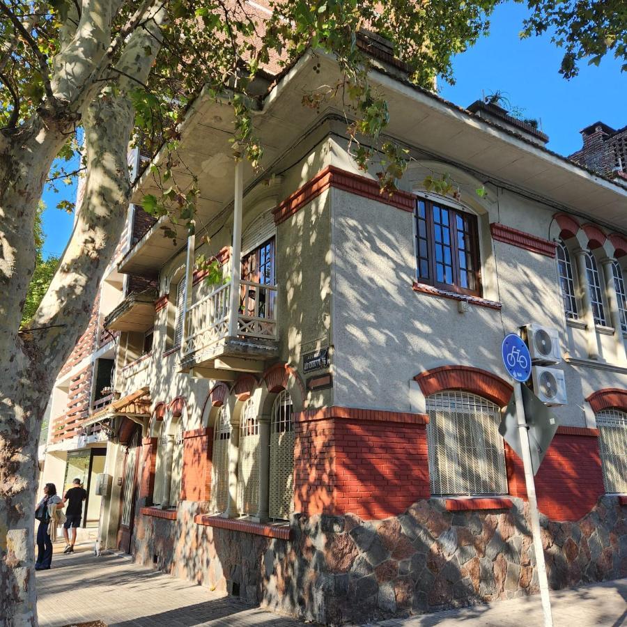 Youki Haus Hostel Montevideo Exteriör bild